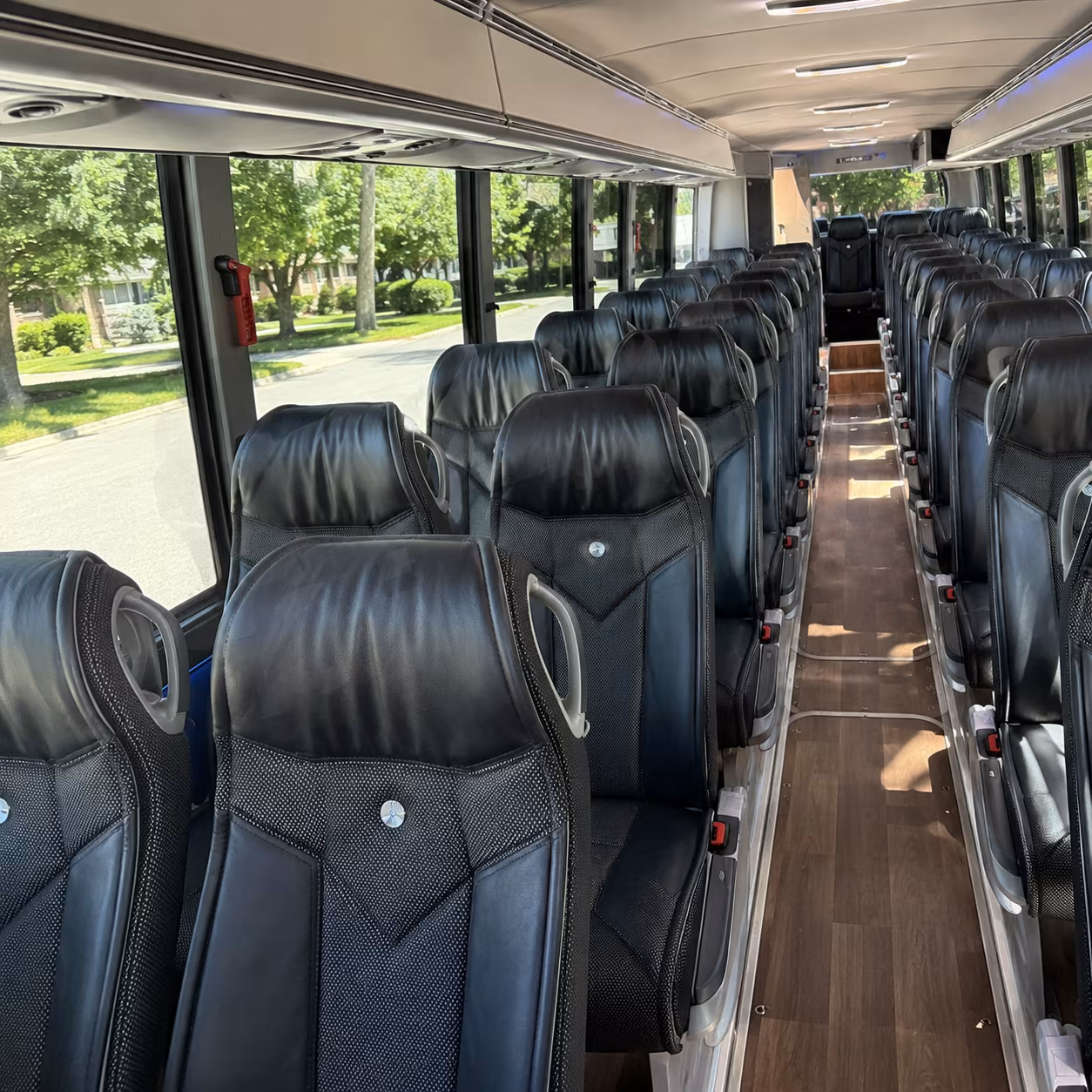 find and book transportation for your next airport transfer 5