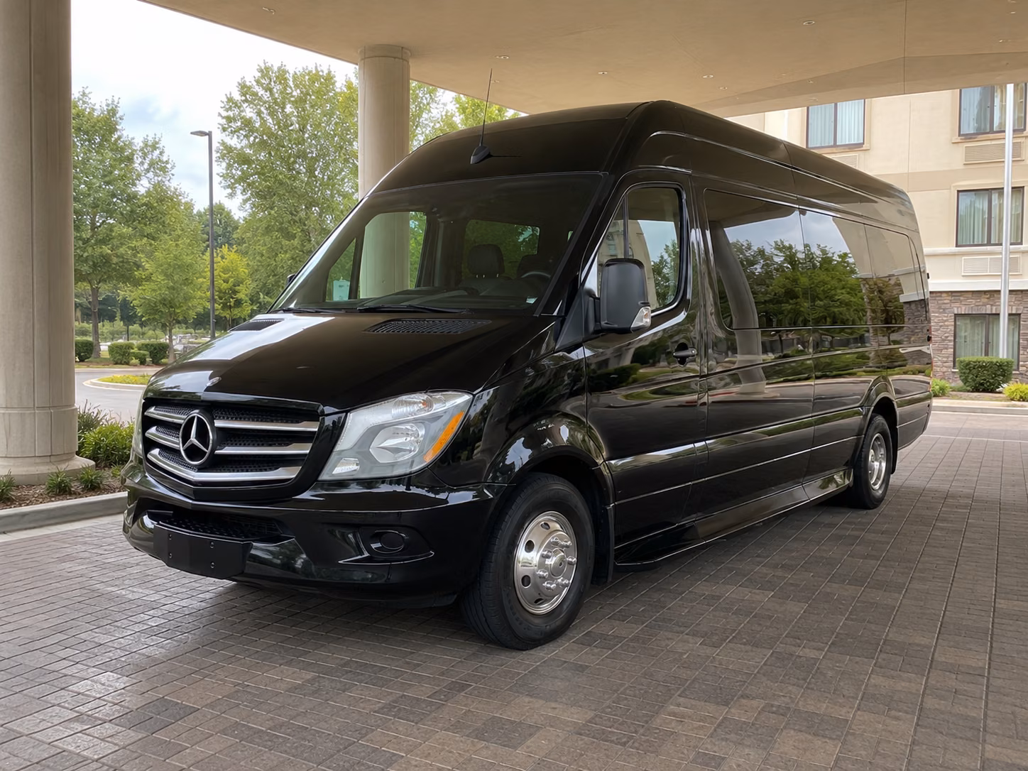 find and book transportation for your next concert or music festival 2