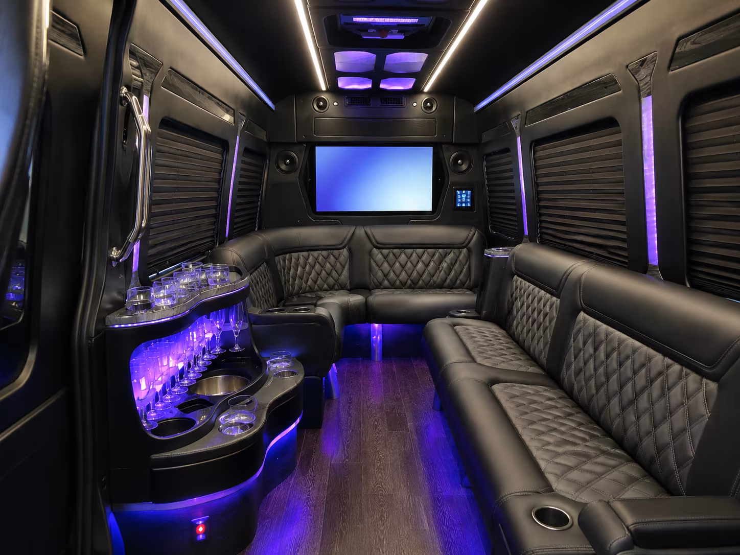 find and book transportation for your next prom 5