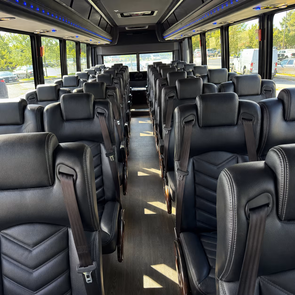 minibus rentals for scranton convention attendee shuttles along the i 81 corridor