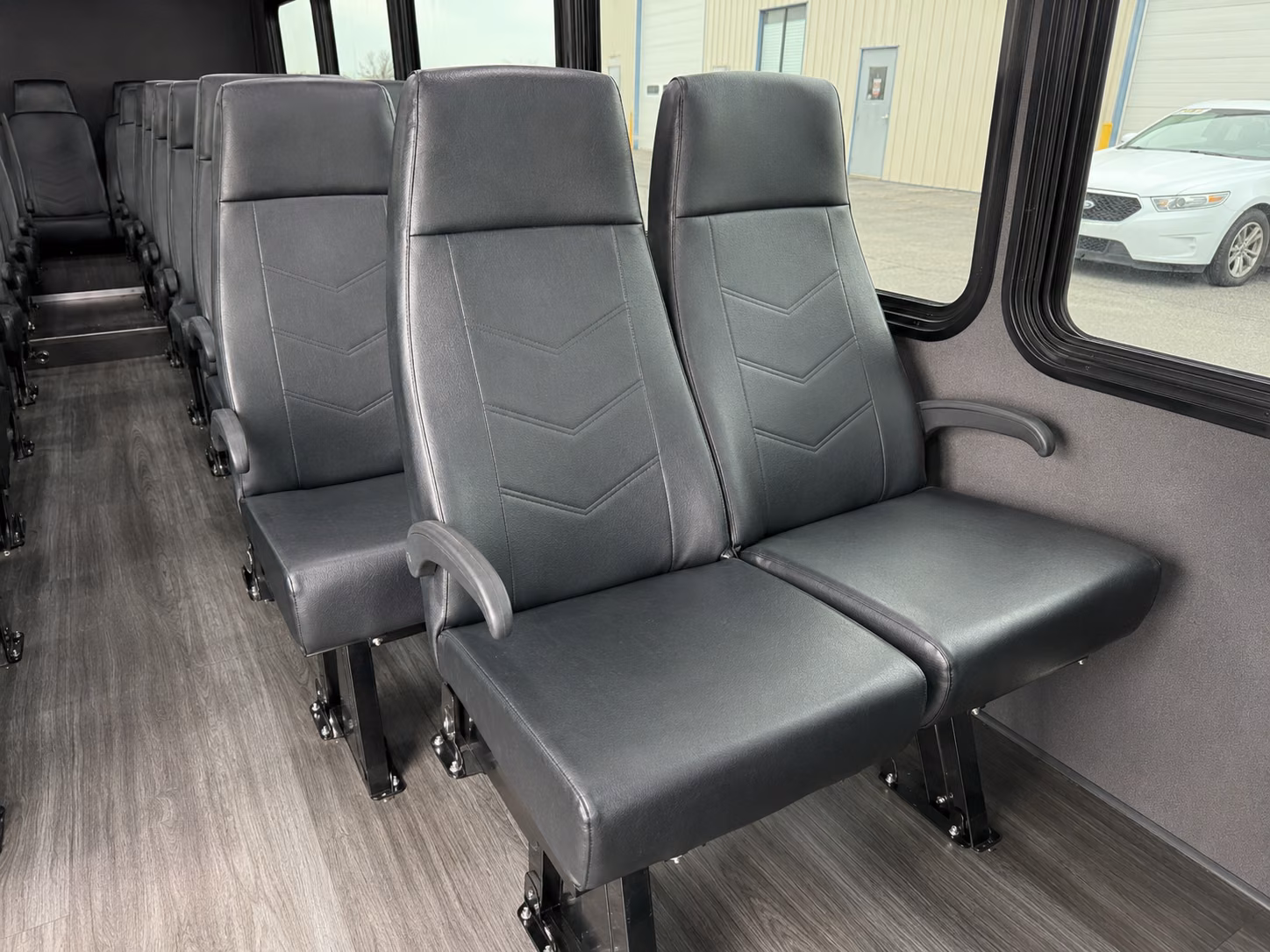 scranton 20 passenger minibus interior