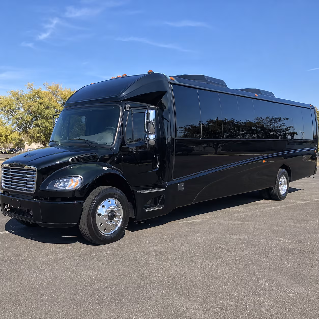 scranton 28 passenger minibus